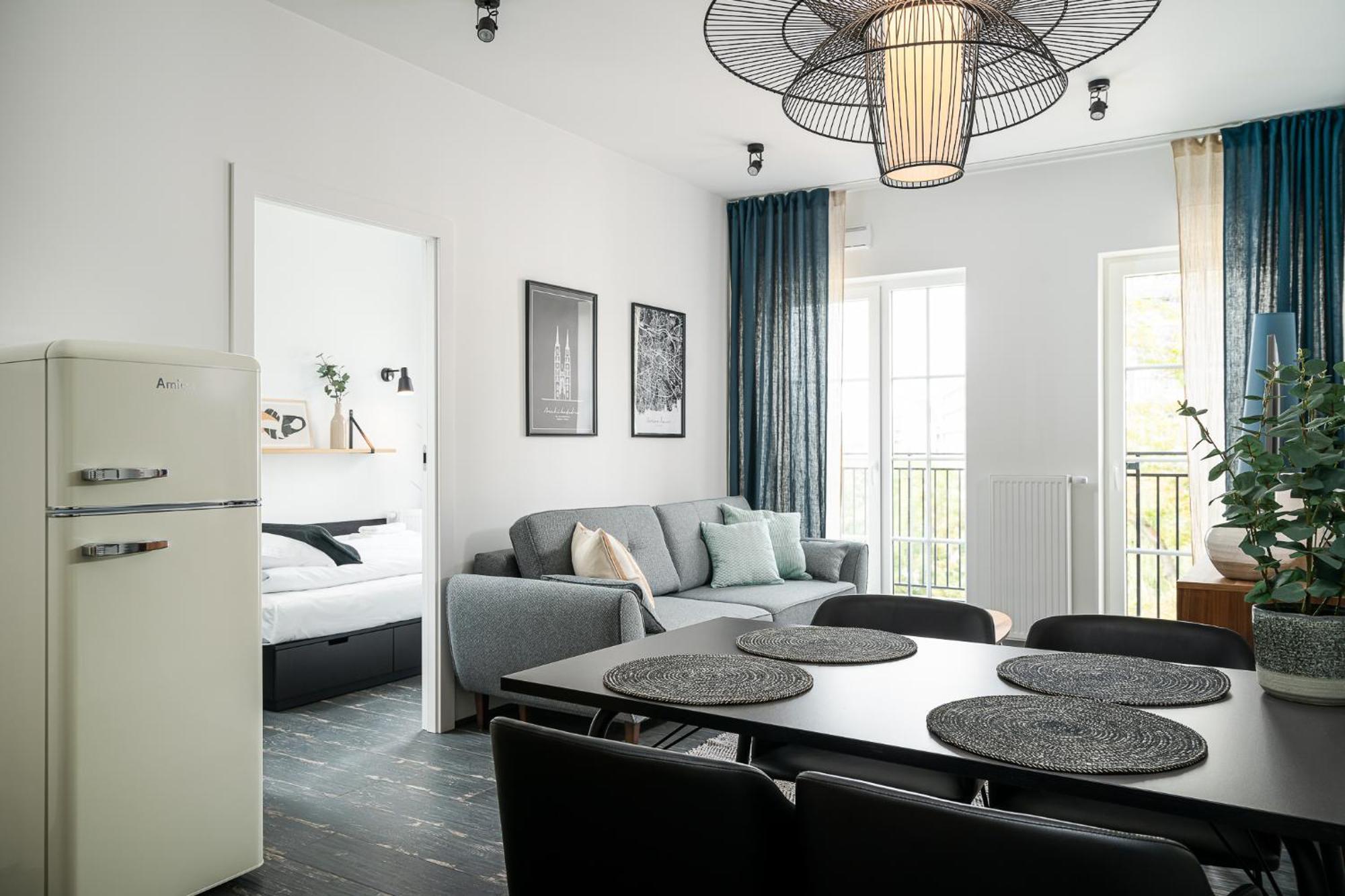 Up'Arts Apartment วรอตซวาฟ ภายนอก รูปภาพ