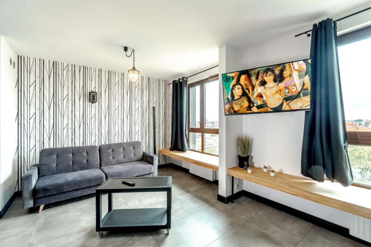 Up'Arts Apartment วรอตซวาฟ ภายนอก รูปภาพ